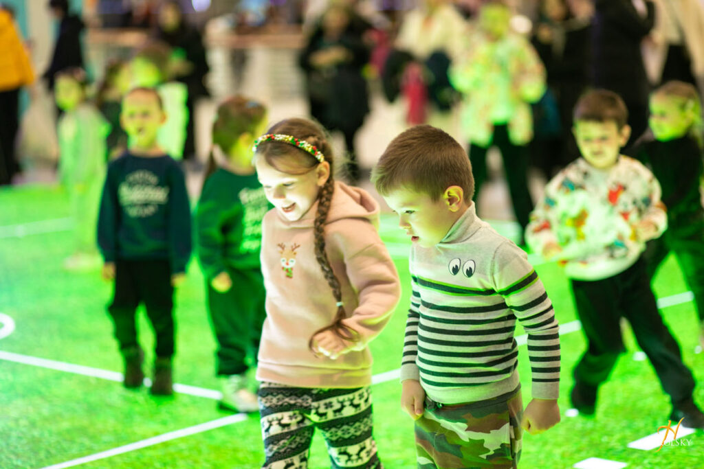 6-грудня-День-святого-Миколая.-Відкриття-ялинки-(фотозвіт)-(78)