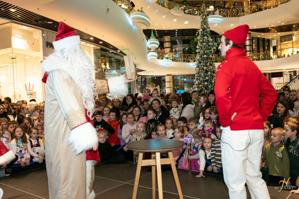 6-грудня-День-святого-Миколая.-Відкриття-ялинки-(фотозвіт)-(8)