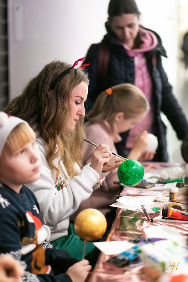 6-грудня-День-святого-Миколая.-Відкриття-ялинки-(фотозвіт)-(97)