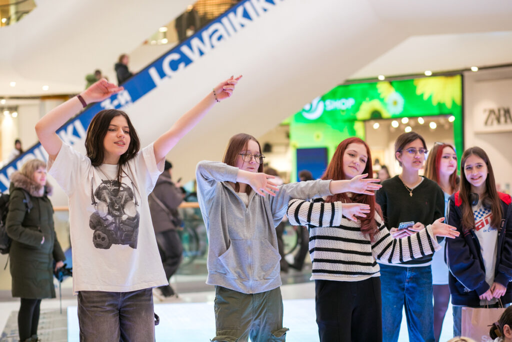 Nikolsky-22-23-02-173