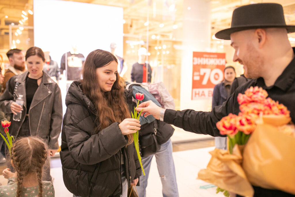 Nikolsky-08-09-03-30