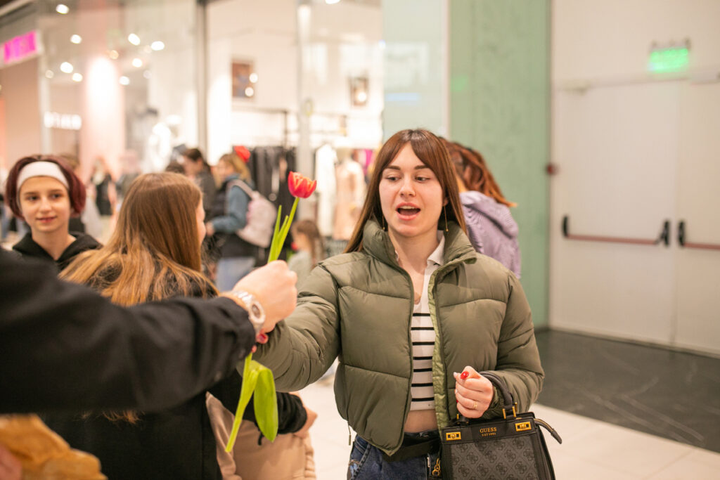 Nikolsky-08-09-03-32