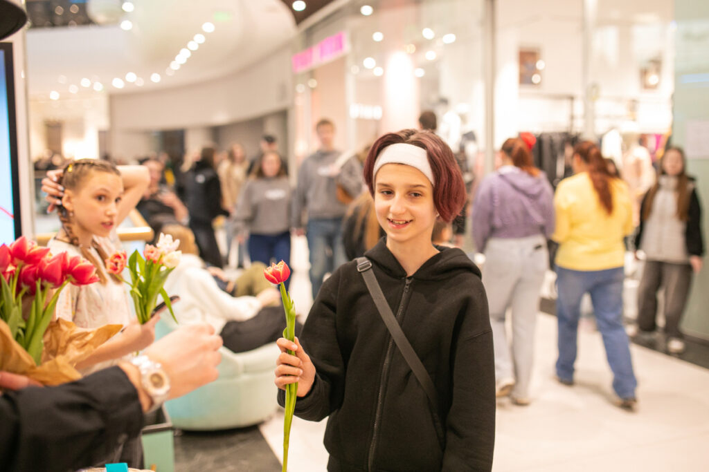 Nikolsky-08-09-03-33