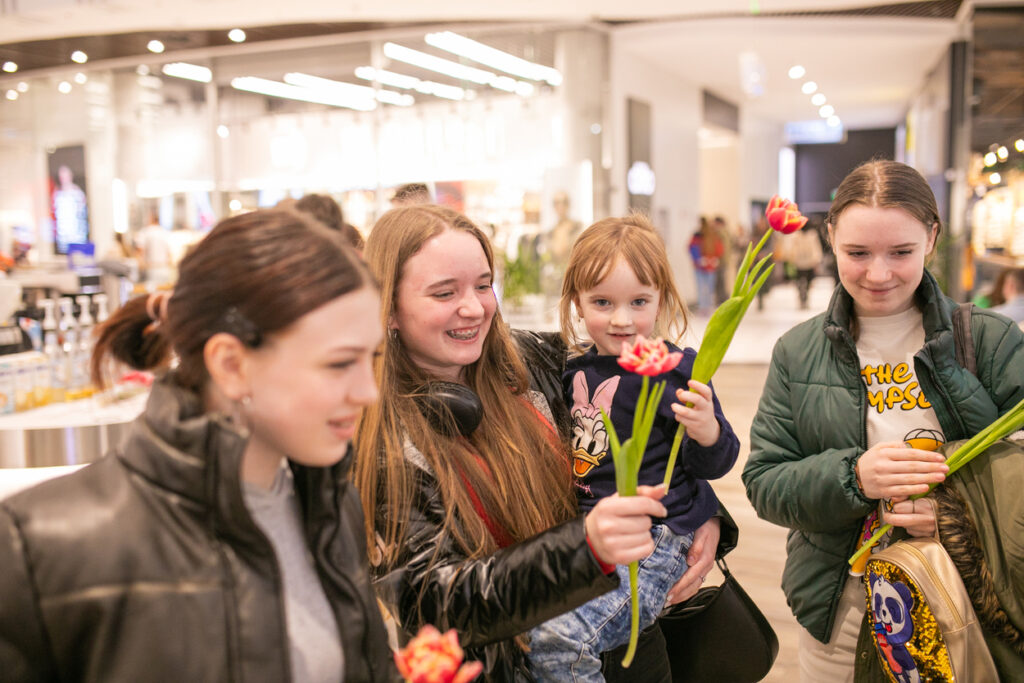 Nikolsky-08-09-03-43