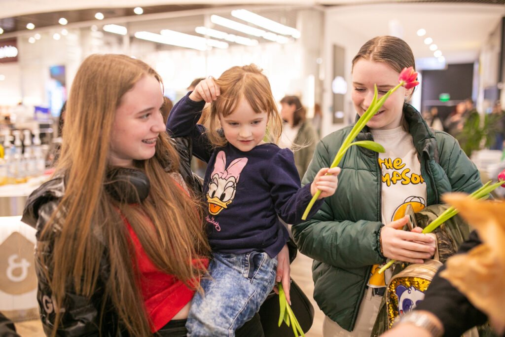 Nikolsky-08-09-03-44