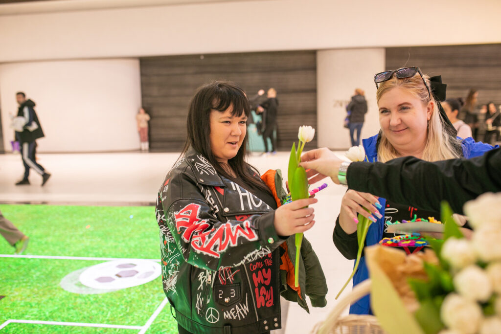 Nikolsky-08-09-03-83