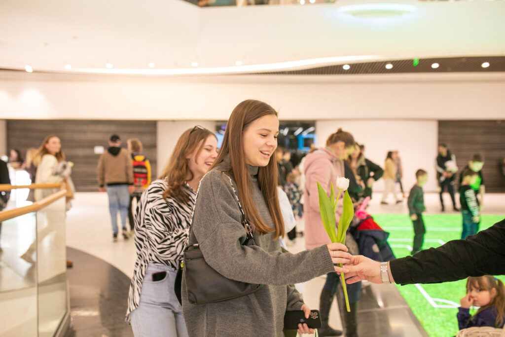 Nikolsky-08-09-03-97