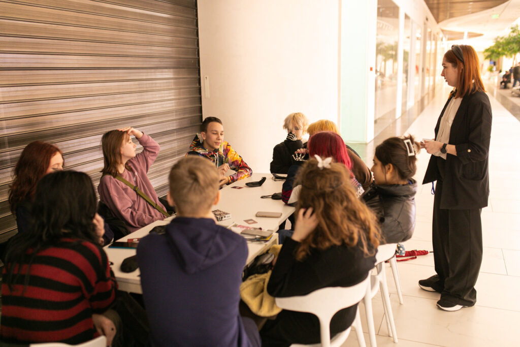 Nikolsky-15-16-03-122