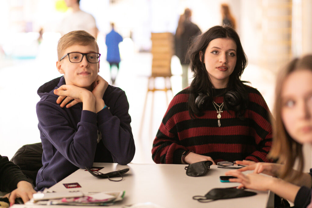 Nikolsky-15-16-03-167