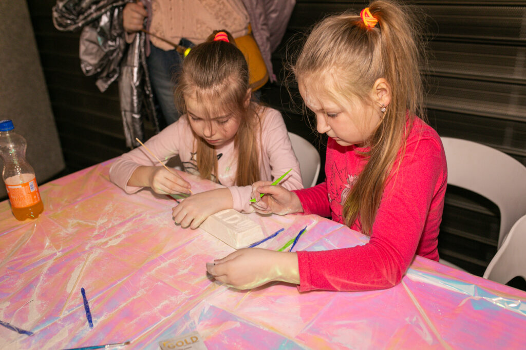 Nikolsky-15-16-03-73