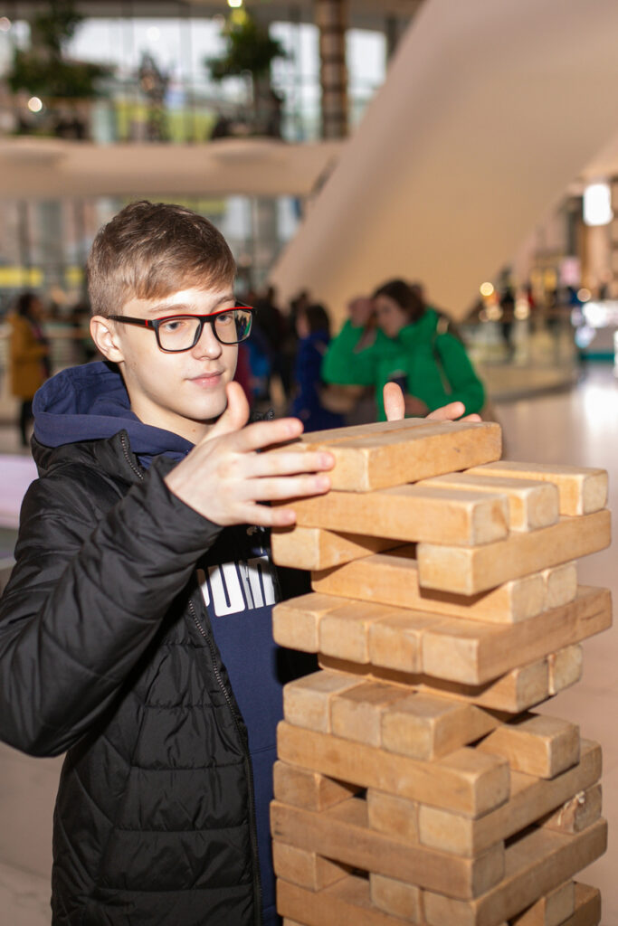 Nikolsky-15-16-03-85