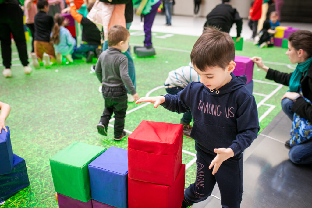 Nikolsky-12-13-04-51