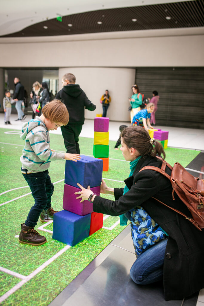 Nikolsky-12-13-04-52