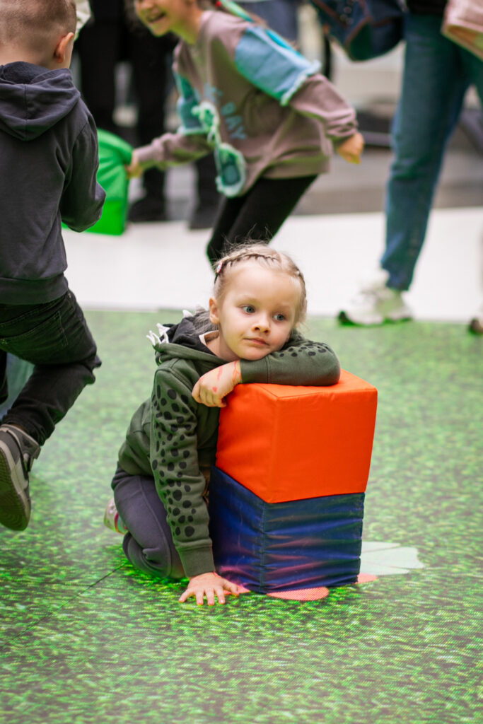 Nikolsky-12-13-04-59