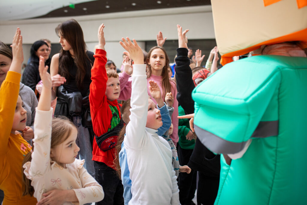 Nikolsky-12-13-04-96