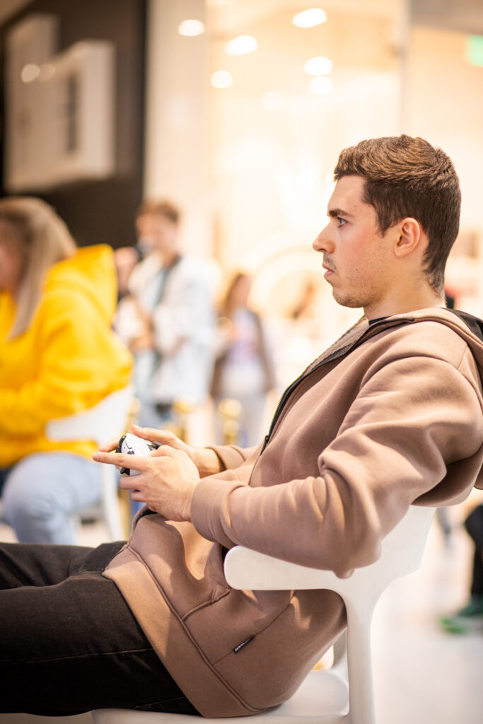 Topchiy-Photo-26-27-04-150