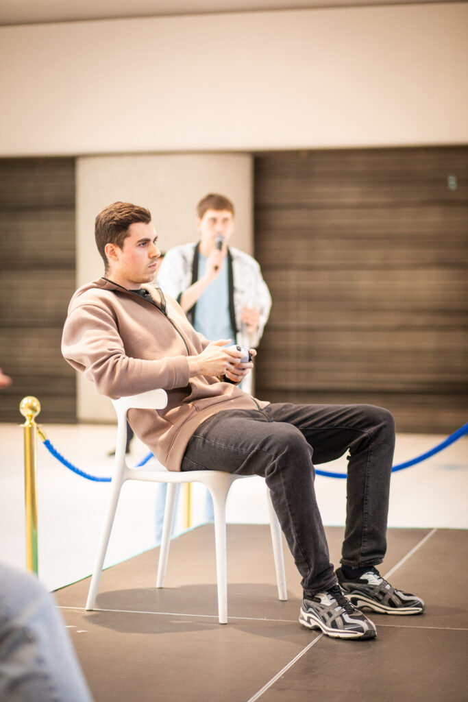 Topchiy-Photo-26-27-04-158