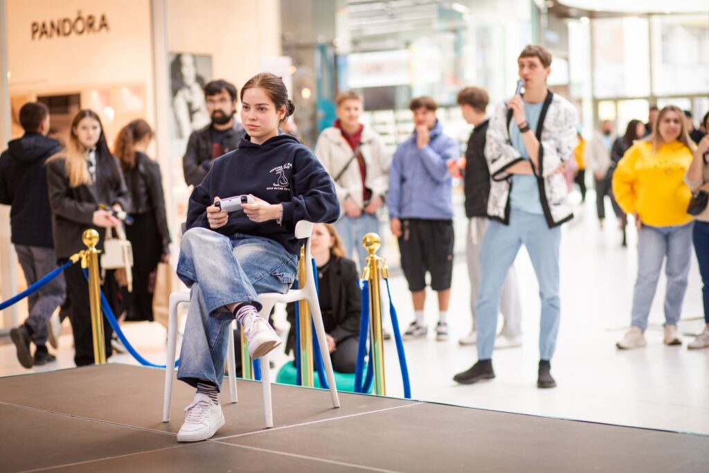 Topchiy-Photo-26-27-04-76