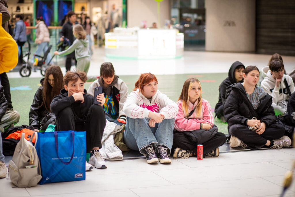 Topchiy-Photo-26-27-04-84