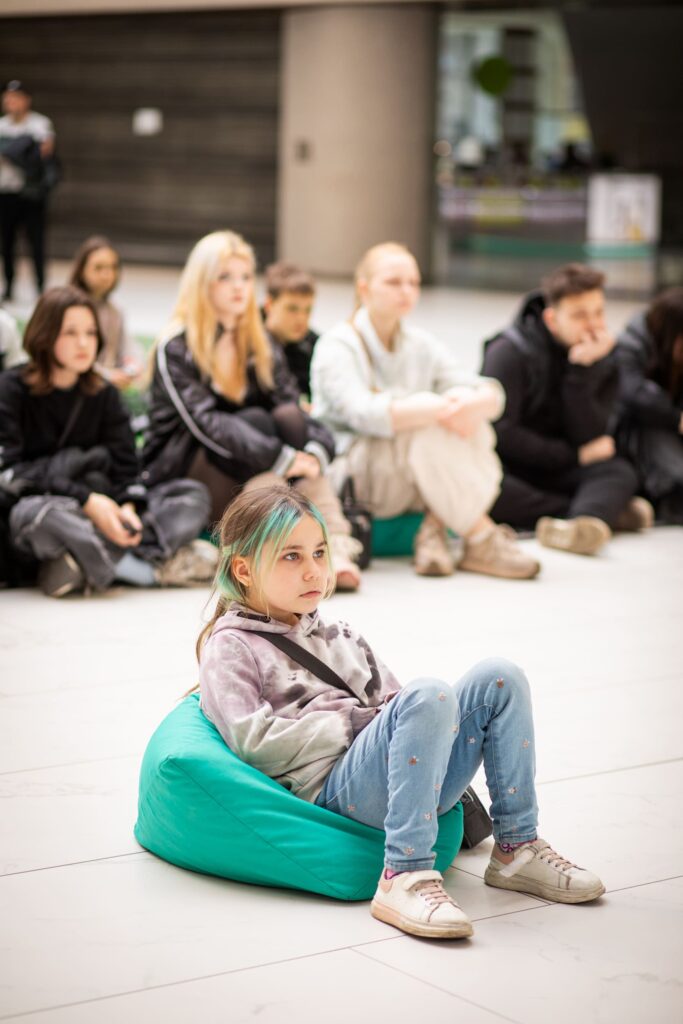 Topchiy-Photo-26-27-04-87