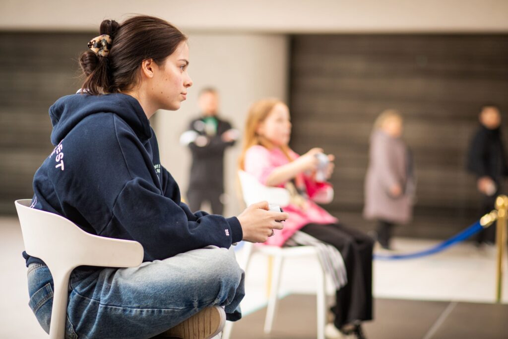 Topchiy-Photo-26-27-04-92