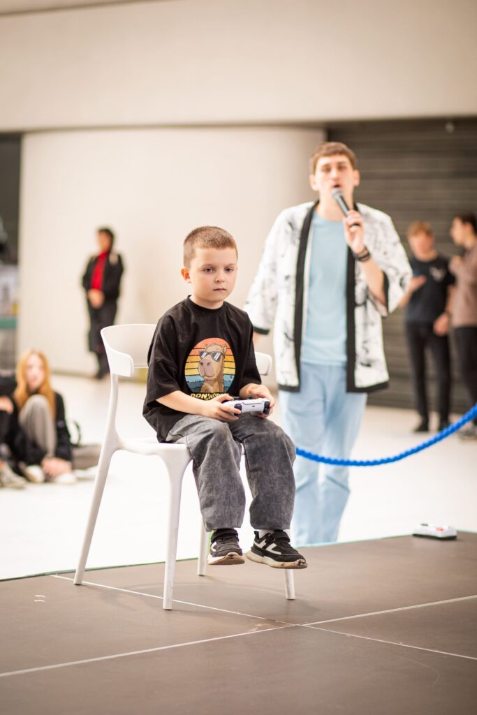 Topchiy-Photo-26-27-04-94