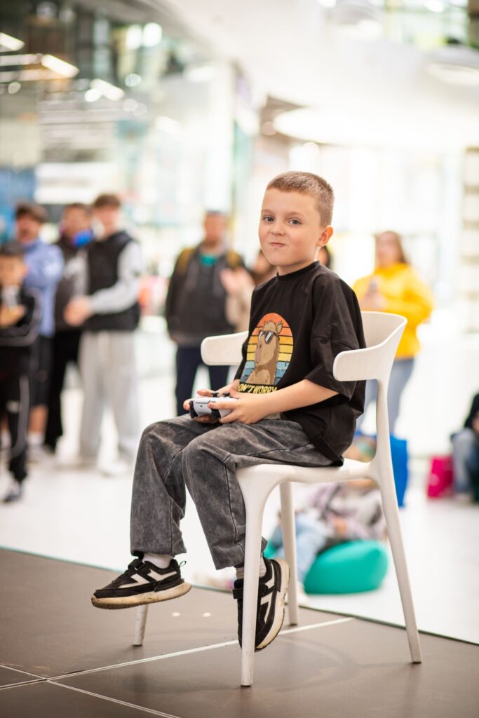 Topchiy-Photo-26-27-04-98