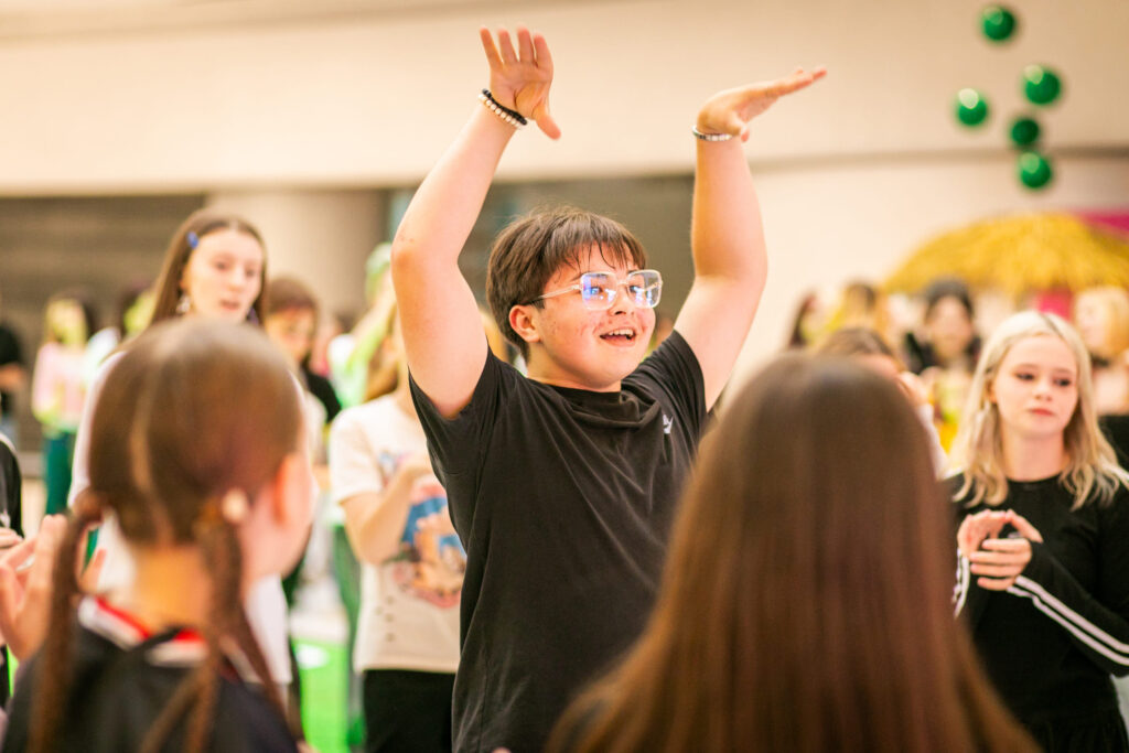 Nikolsky-14-15-06-206