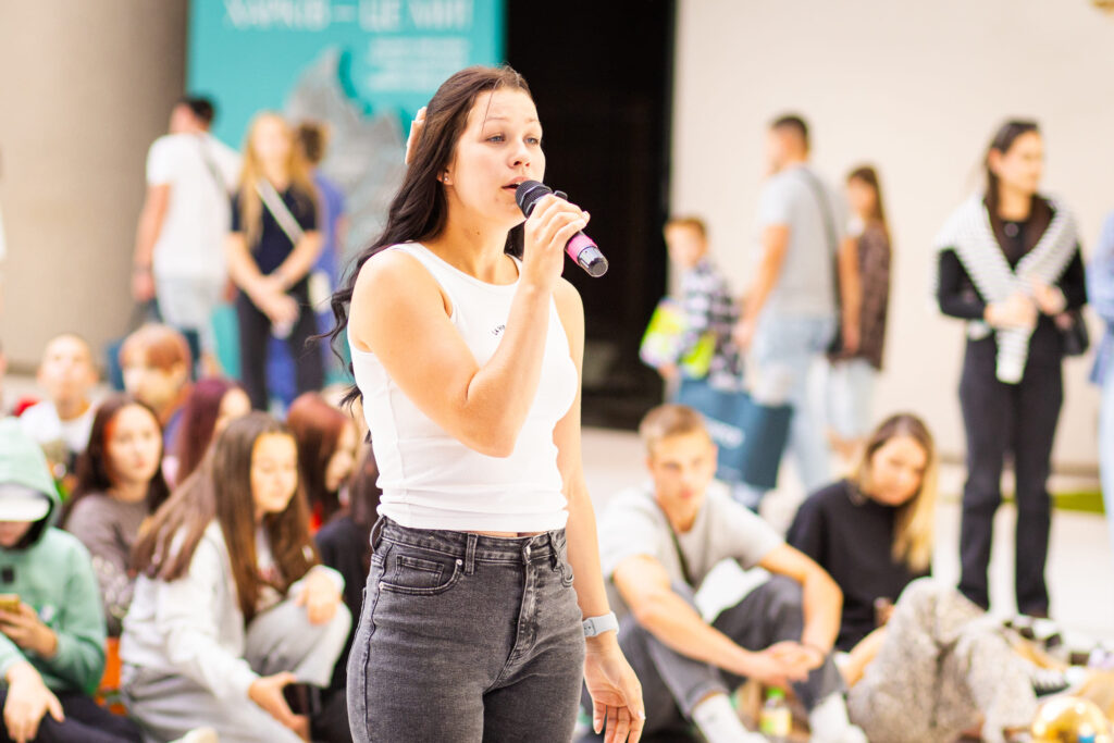 Nikolsky-13-14-09-196