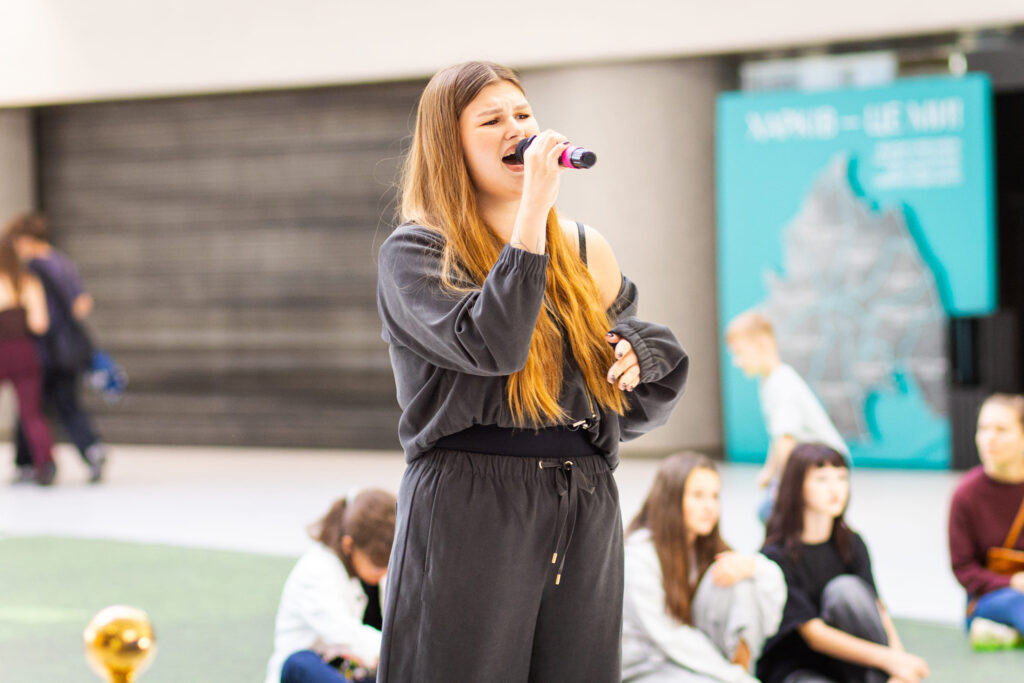 Nikolsky-13-14-09-217