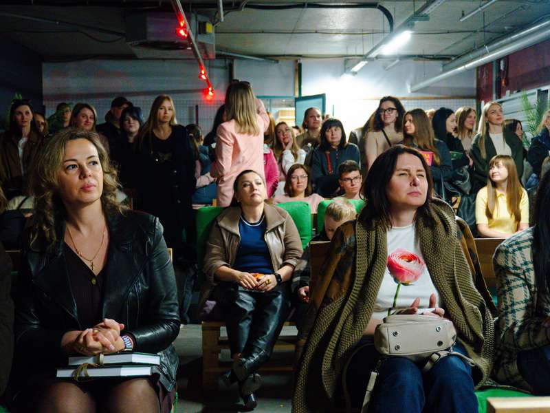 04-04-2026-Презентація-книги-Світлана-Ісаєва-Nikolsky-(117)