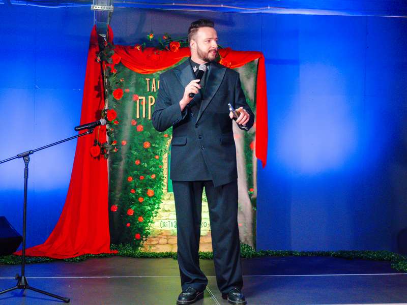 04-04-2026-Презентація-книги-Світлана-Ісаєва-Nikolsky-(12)