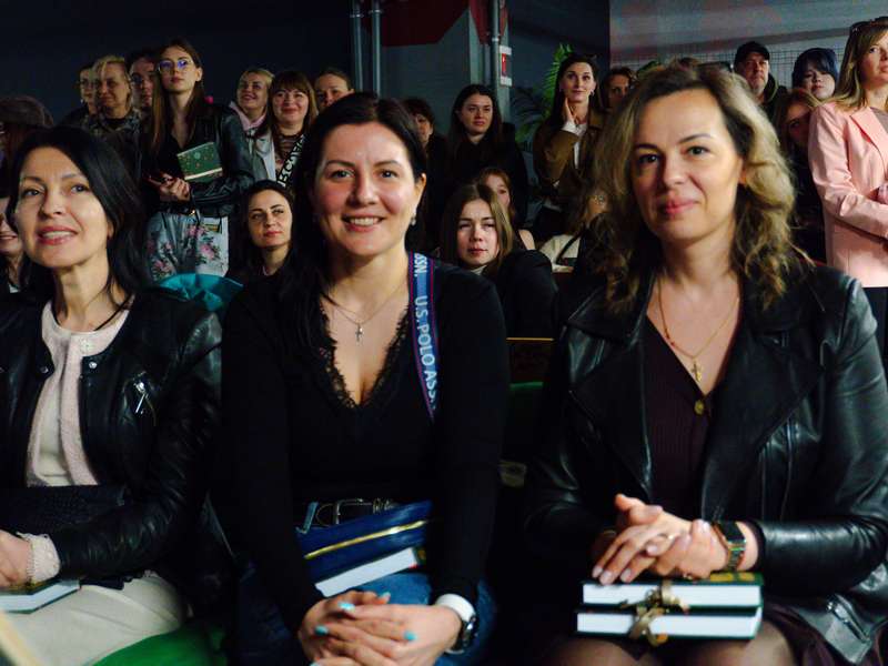 04-04-2026-Презентація-книги-Світлана-Ісаєва-Nikolsky-(135)