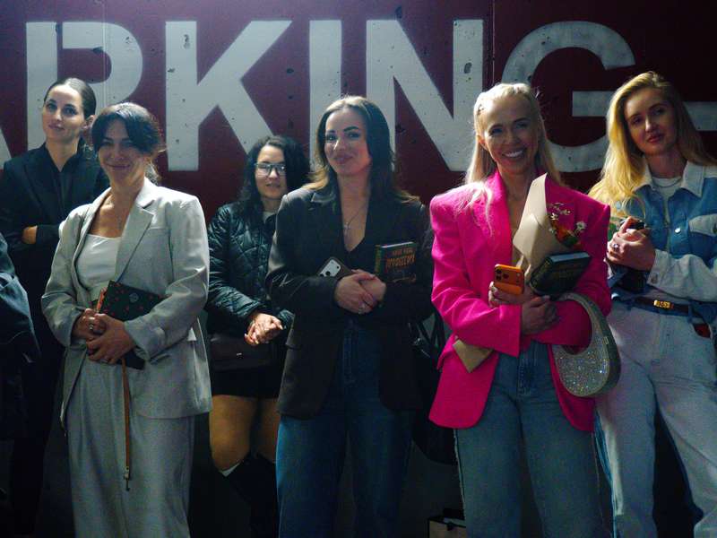 04-04-2026-Презентація-книги-Світлана-Ісаєва-Nikolsky-(154)