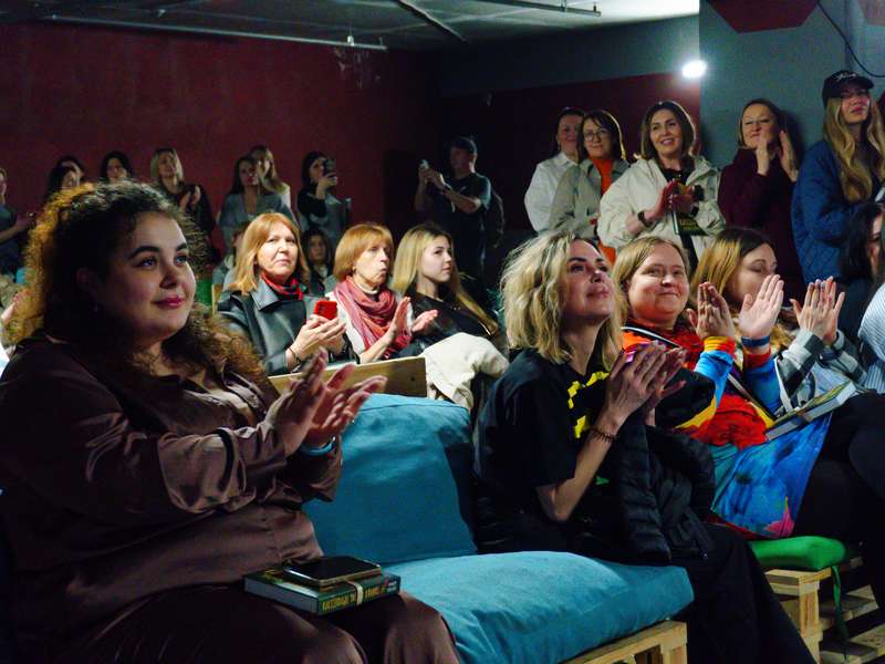 04-04-2026-Презентація-книги-Світлана-Ісаєва-Nikolsky-(21)