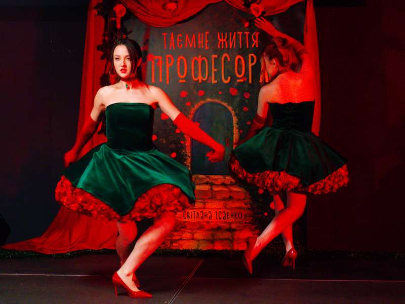 04-04-2026-Презентація-книги-Світлана-Ісаєва-Nikolsky-(34)