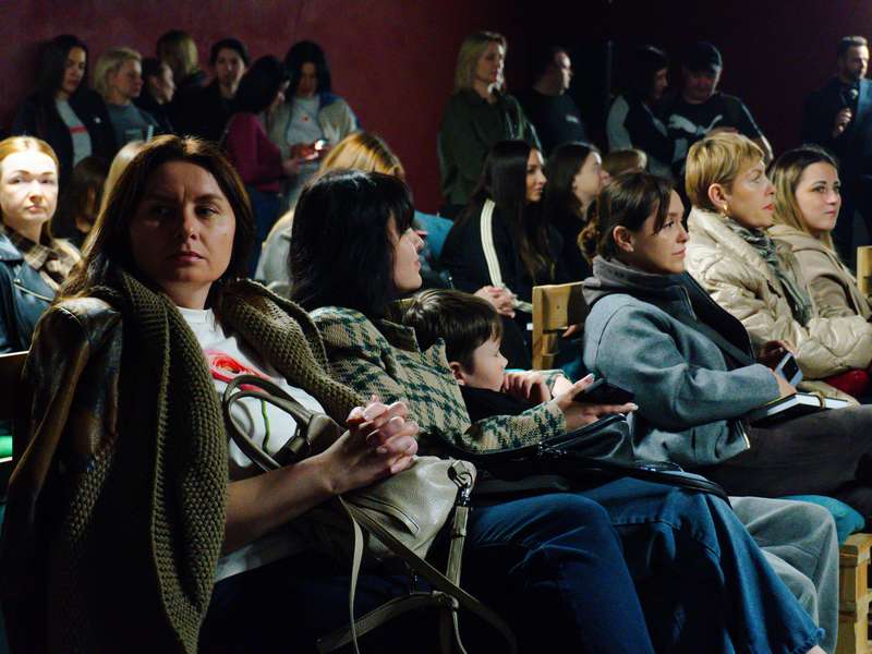 04-04-2026-Презентація-книги-Світлана-Ісаєва-Nikolsky-(6)