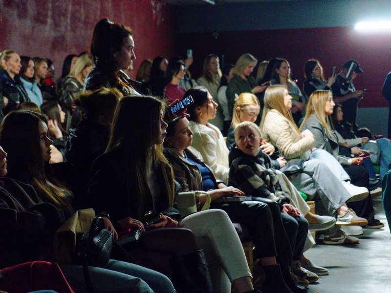 04-04-2026-Презентація-книги-Світлана-Ісаєва-Nikolsky-(60)