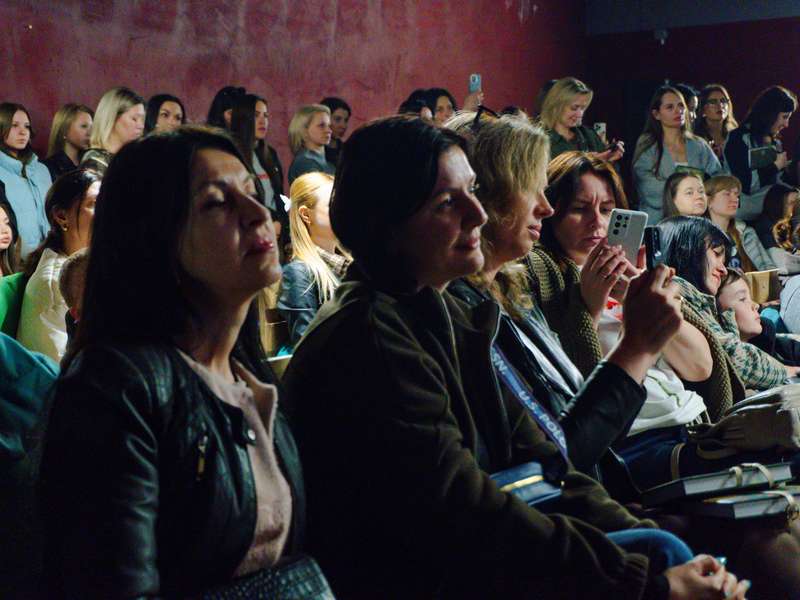 04-04-2026-Презентація-книги-Світлана-Ісаєва-Nikolsky-(61)