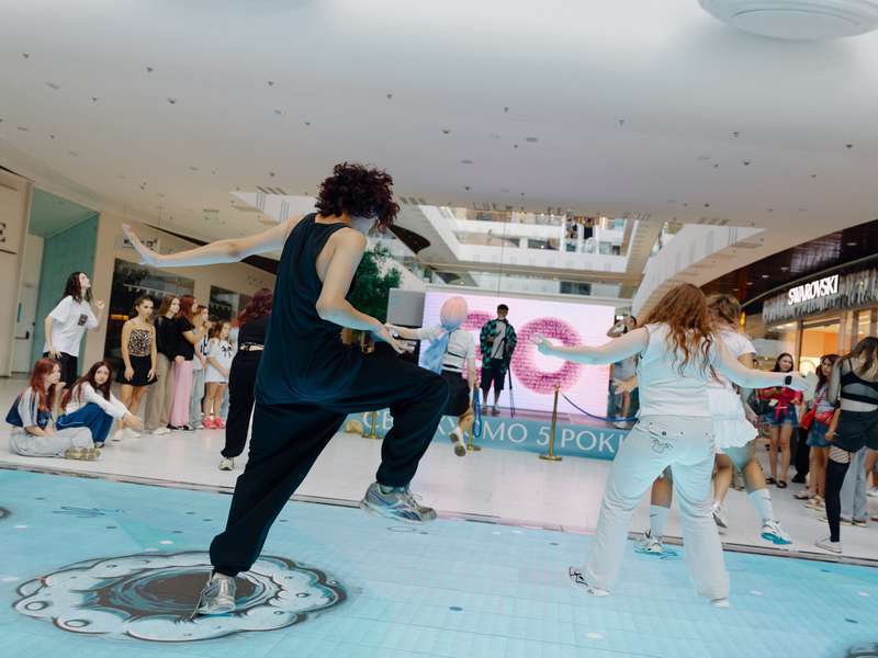 Nikolsky-K-pop-16.08-5